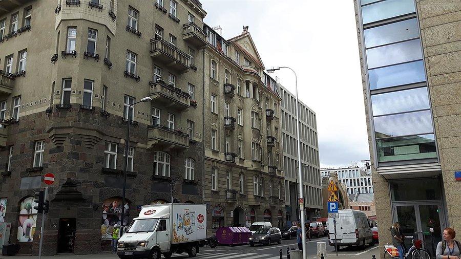 Róg Lwowskiej i Koszykowej