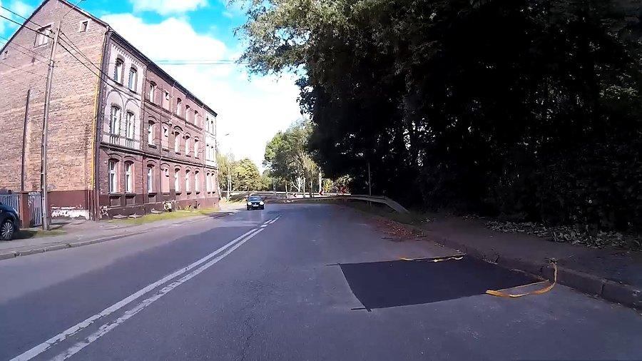 Przez kilka ostatnich miesięcy była tutaj dziura, dziś zaskoczenie, nowa łatka :)