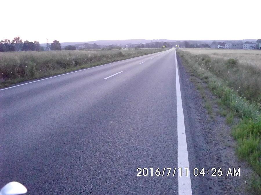 Zdjęcie tego nie oddaje – piękny letni poranek wstaje nad Boronowem