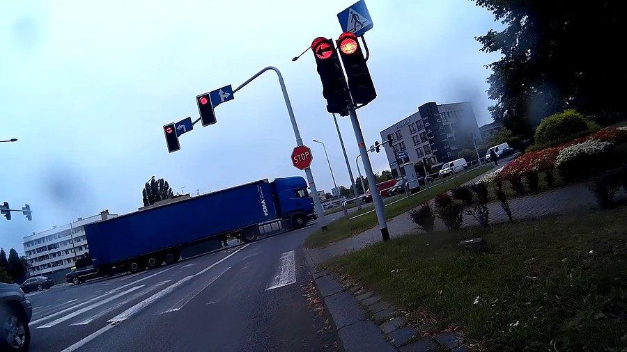 Lekko siąpi, nie ma słońca, jest chłodno i wieje - czego chcieć więcej