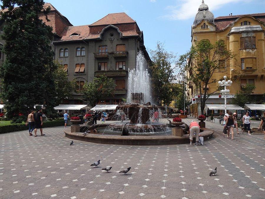 Fontanna na Placu Zwycięstwa