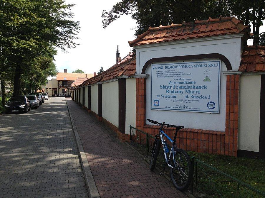 Zgromadzenie Sióstr Franciszkanek Rodziny Maryi w Wieleniu / DPS