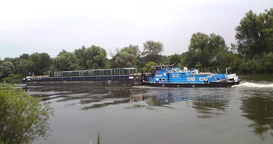 Barka na Odrze, chyba coraz rzadszy widok