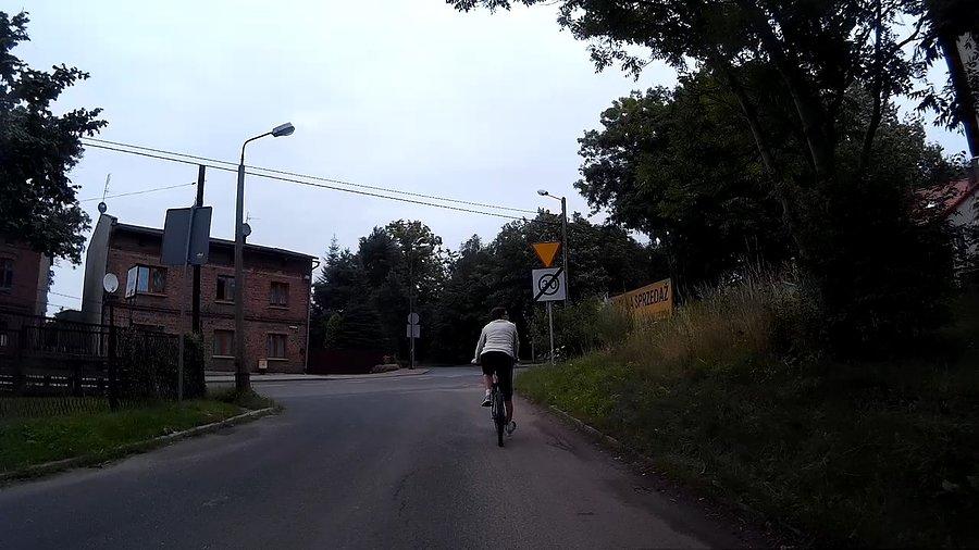 Rowerzystka turystka ?