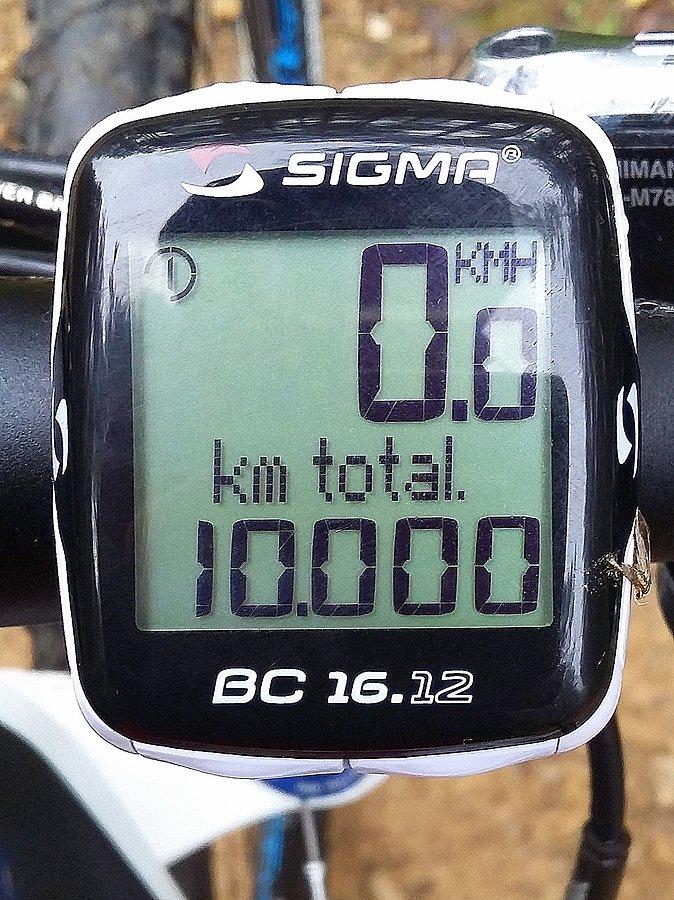 10000 km w 2016