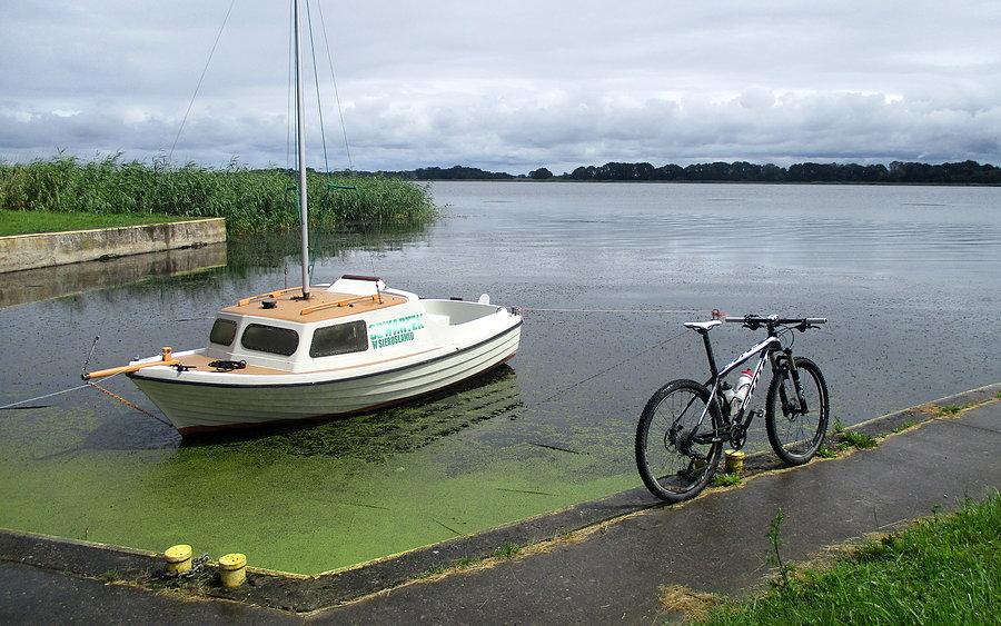 Port w Sierosławiu. Tam kotwiczy "Czwartek w Sierosławiu" :)