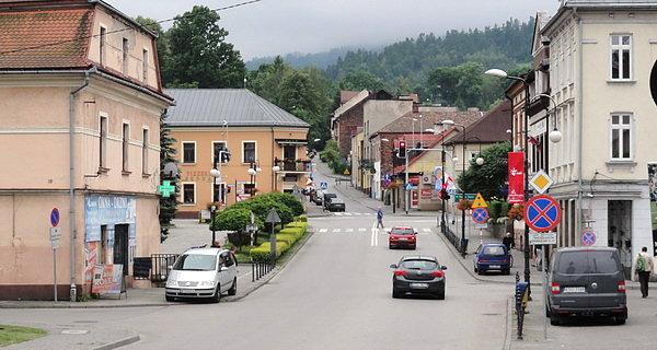 Ulica Zamkowa w Suchej Beskidzkiej