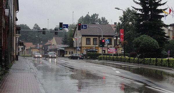 Ulica Piłsudskiego w Suchej Beskidzkiej