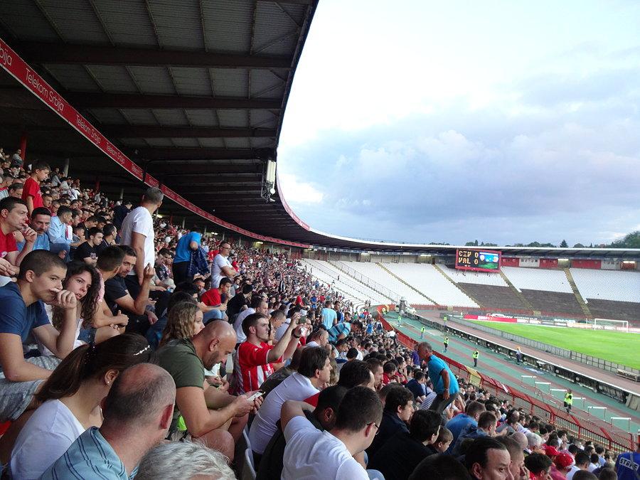 Stadion podczas meczu Crvena Zvezda vs Valetta FC