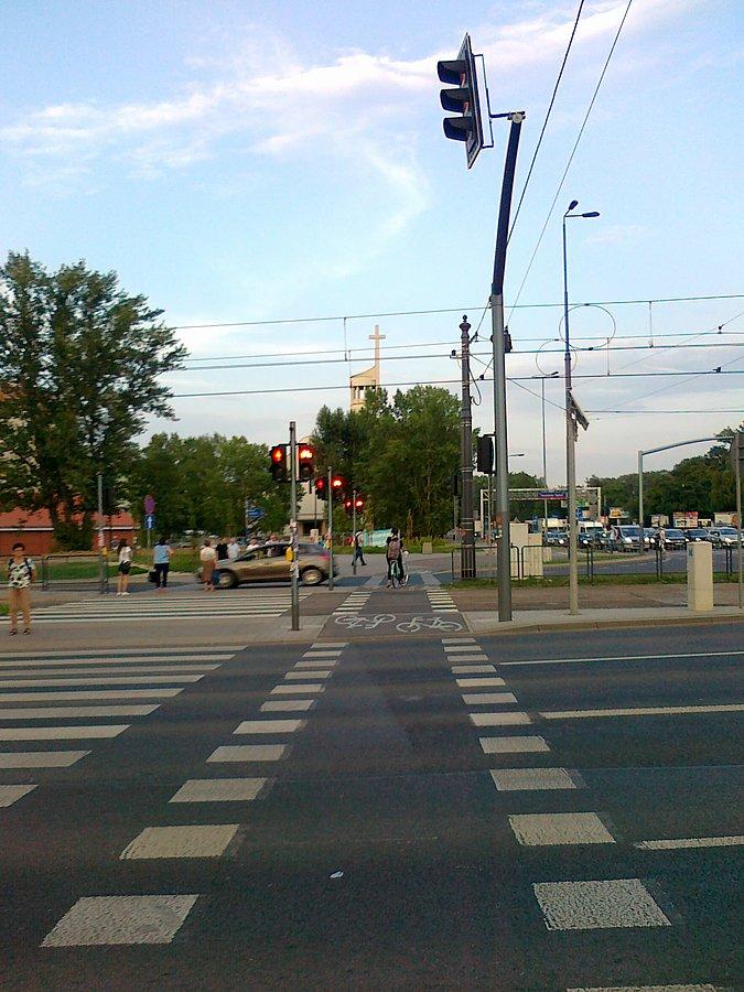 Zapada zmrok. W oczekiwaniu na zielone