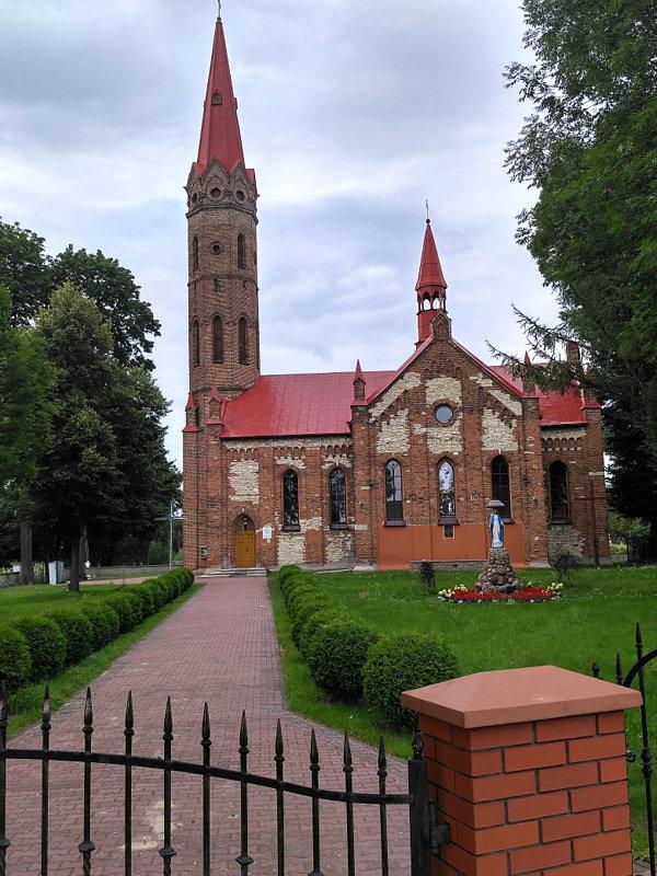 Cielętniki - Kościół Przemienienia Pańskiego