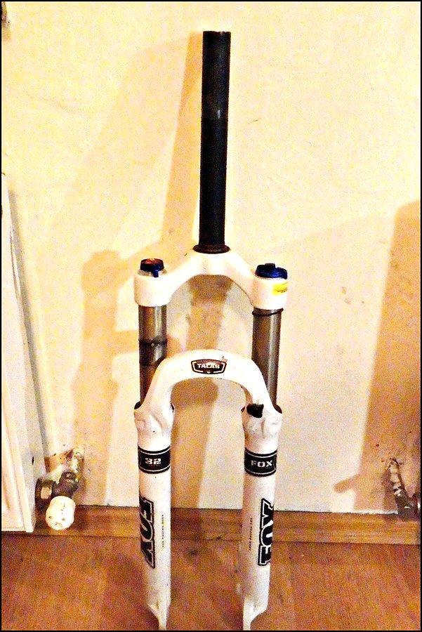 Fox Talas 32