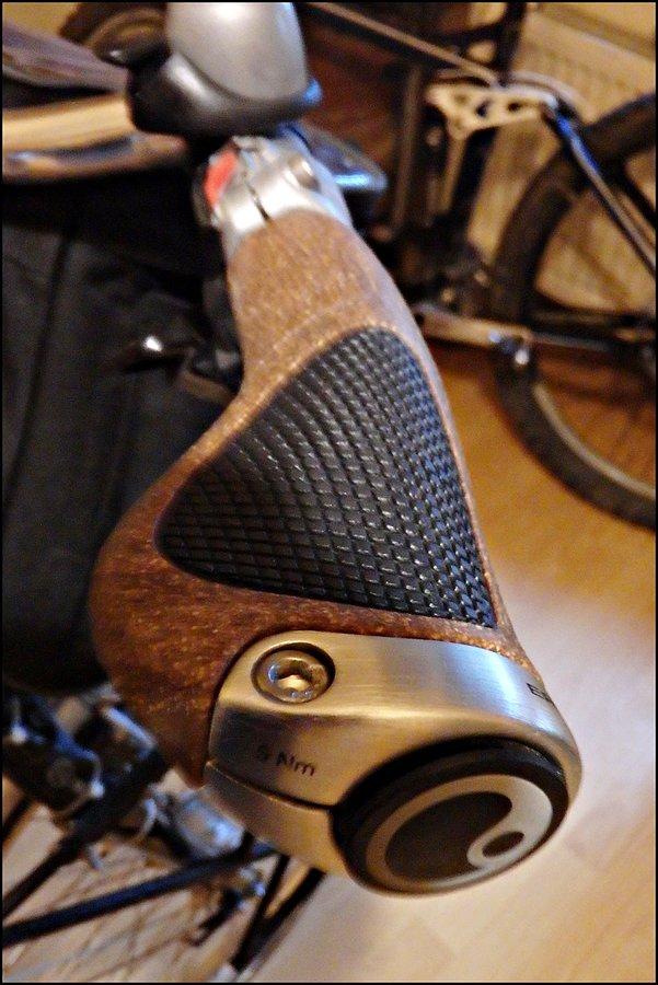 Chwyty Ergon GP1 BioKork