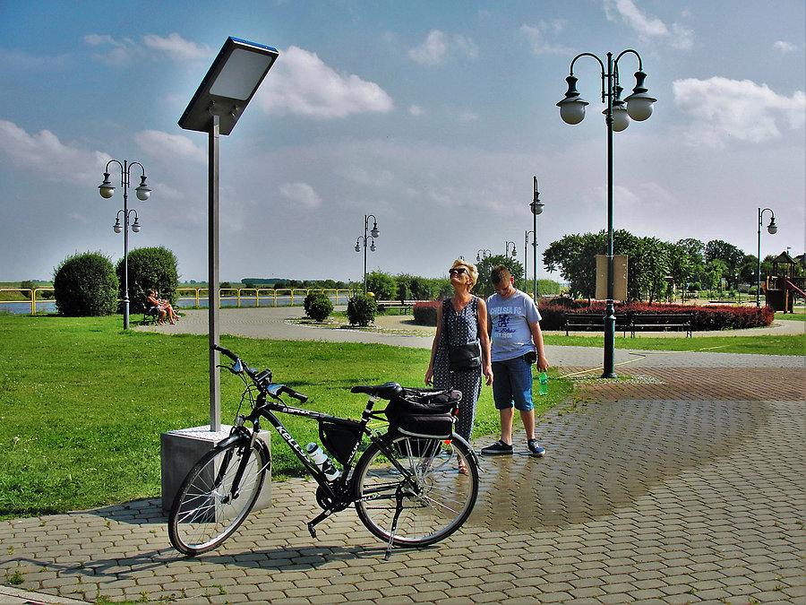 Wycieczka rowerowa - Tczew i jego okolice. Bulwar nadwislański w Tczewie.Bożenka...;)