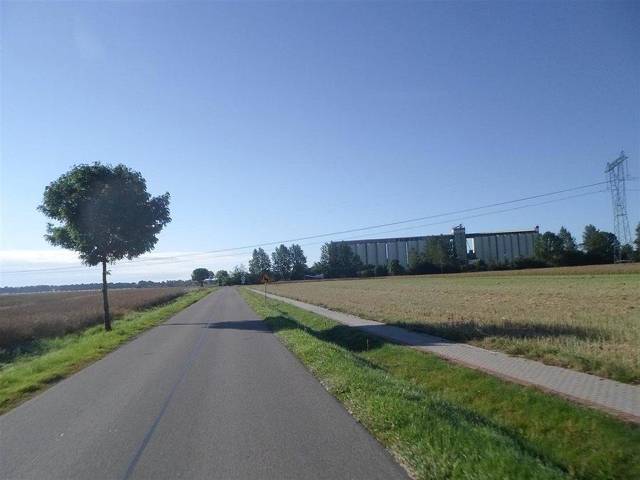 Zbiorniki zbożowe Polish Agro w Jezierzycach