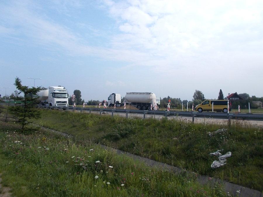 Ciężarówka w piaskownicy