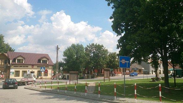 Rynek w Wąwolnicy