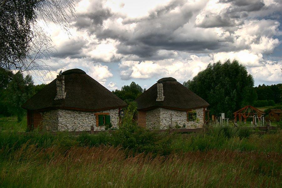 Domki hobbitów czyli "Zielony Zakątek" w Brudzewicach :)