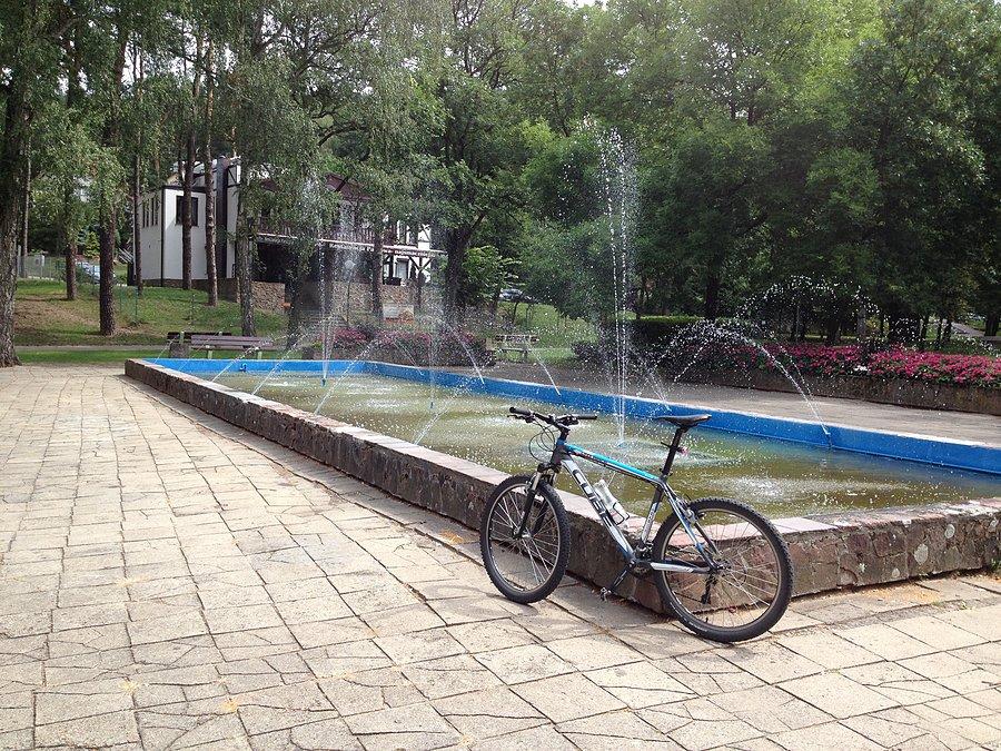 Zakończenie przy fontannie w Parku Staszica w Czarnkowie