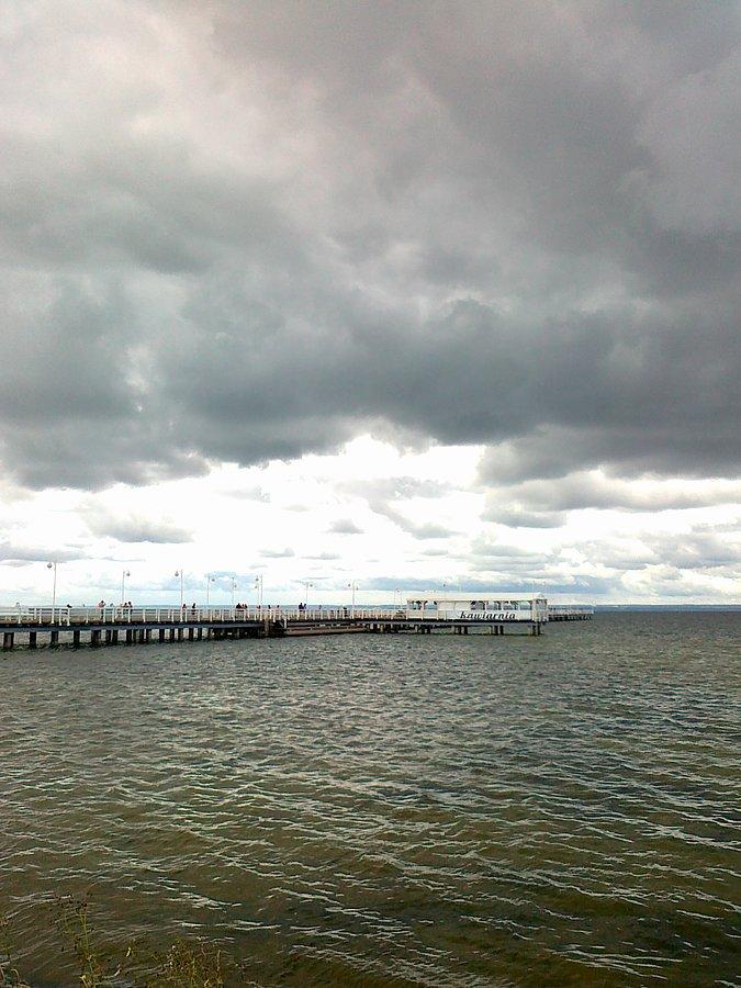 Chmury nad zatoką