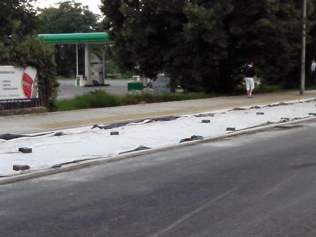 Przystanki autobusowe z betonu