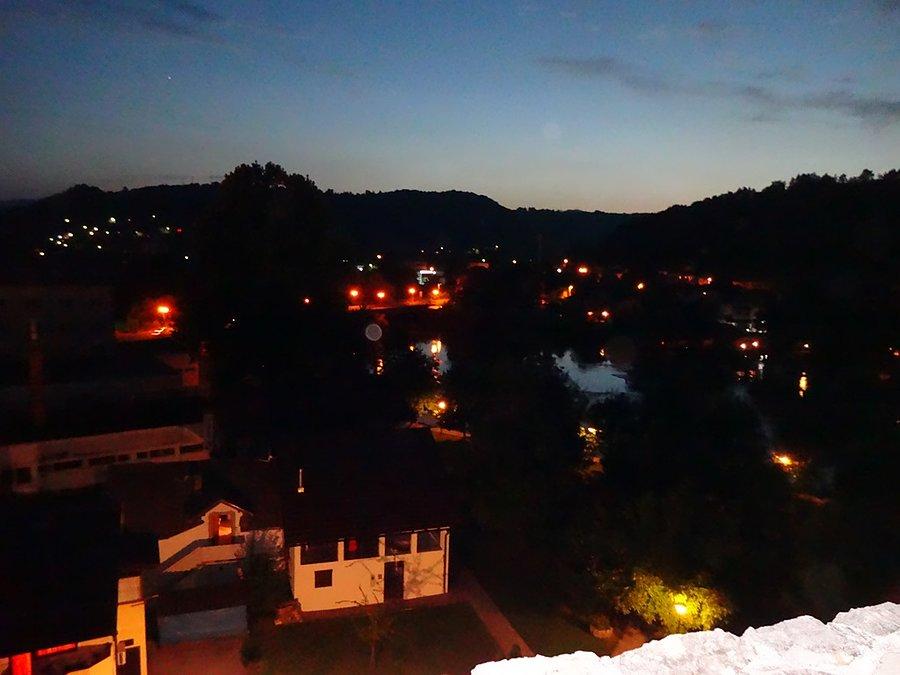 Bosanska Krupa nocą