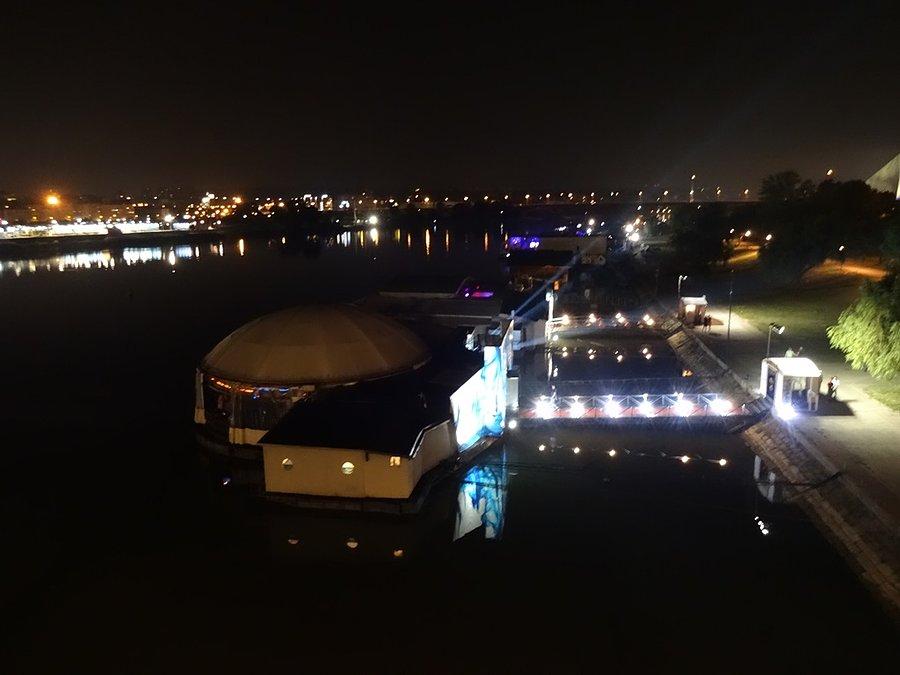 Belgrad nocą