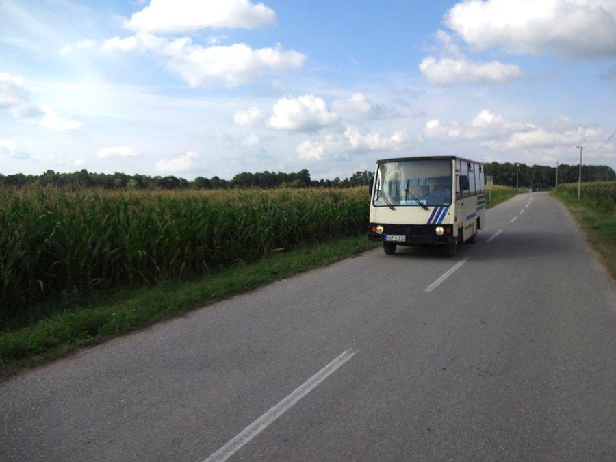 Wiejski autobus