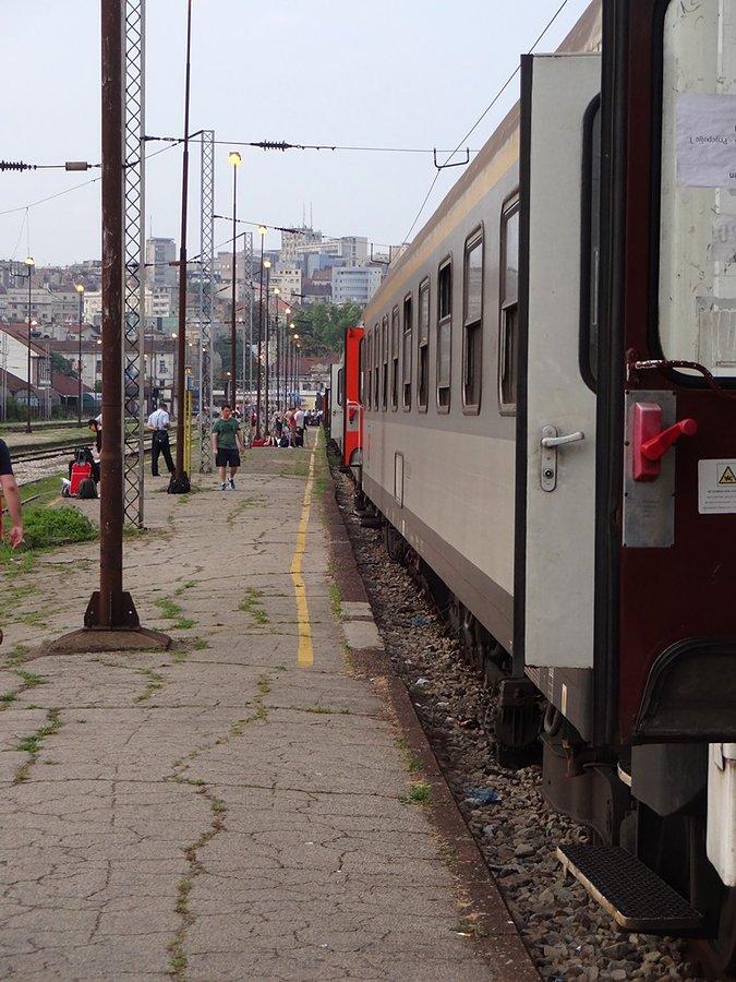 Peron na dworcu w Belgradzie