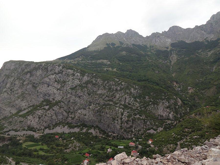 Góry Przeklęte