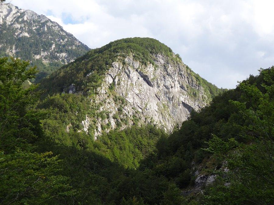 Góry Przeklęte