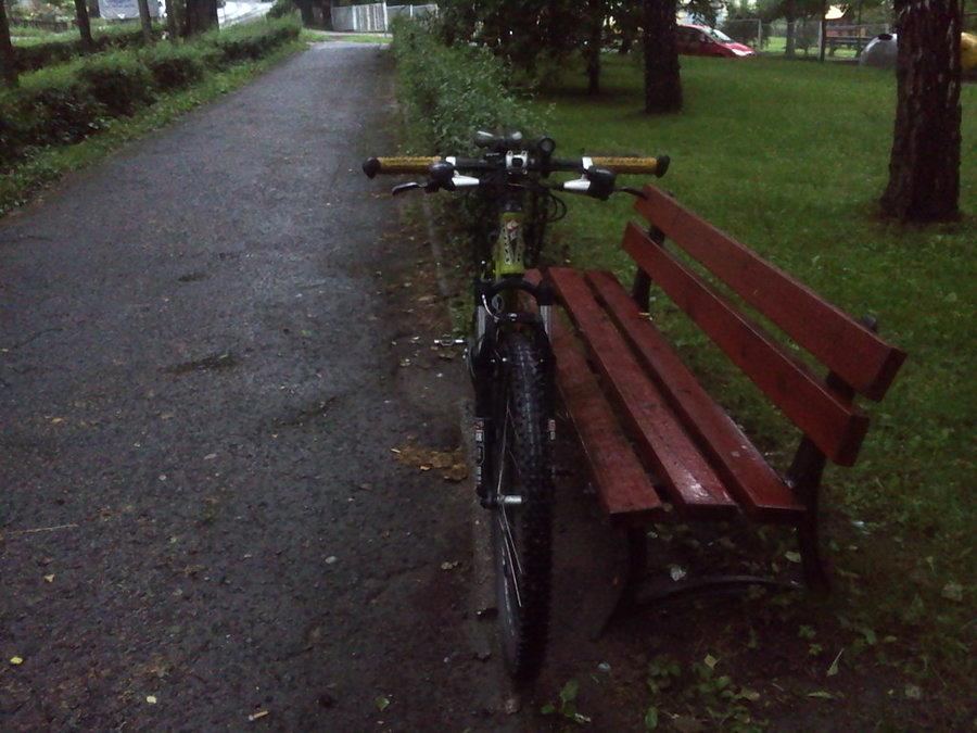 W nocy popadało