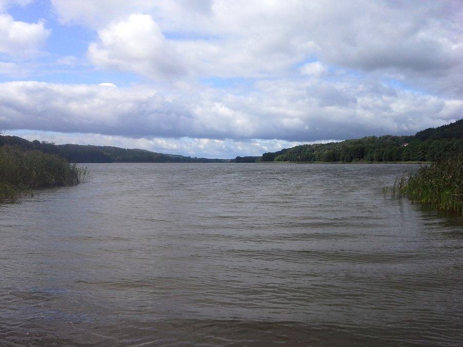 Nad jeziorem na Kaszubach