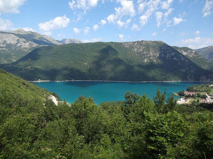 Jezioro za rzece Piva