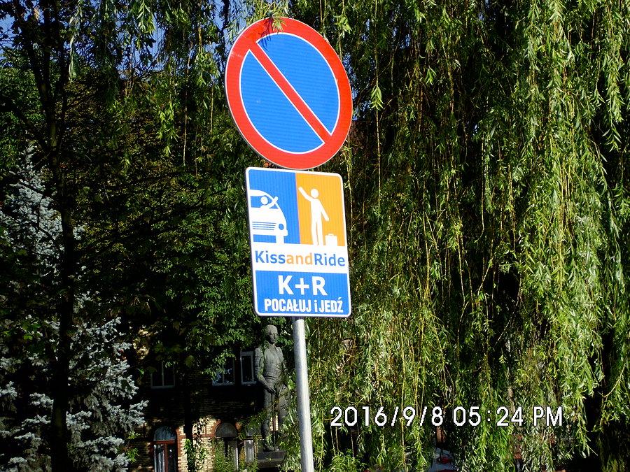 Oznakowanie miejsc do zatrzymania się na chwilę - Chorzów ulica Tadeusza Kościuszki