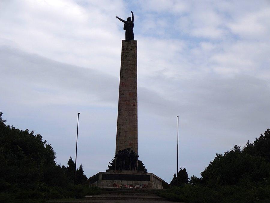 Monument "Freedom"