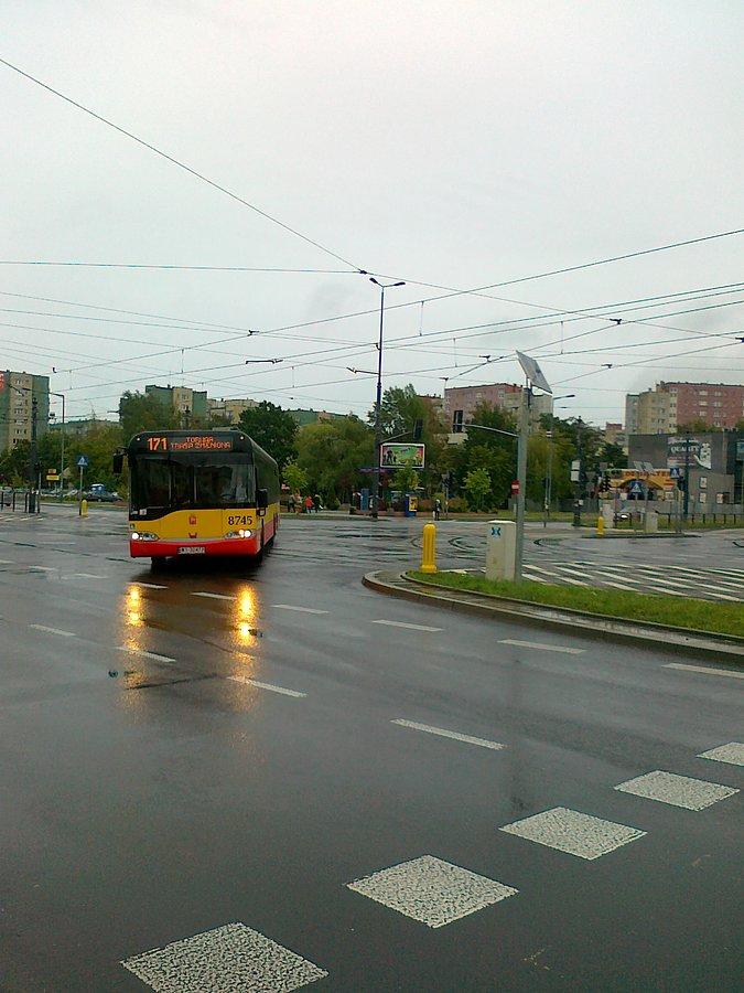 Na skrzyżowaniu Powstańców z Radiową