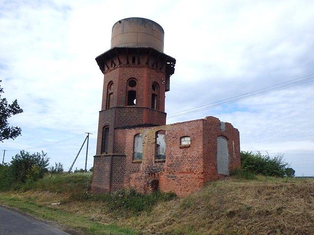 Kolejny obiekt nieczynnej linii kolejowej nr 231