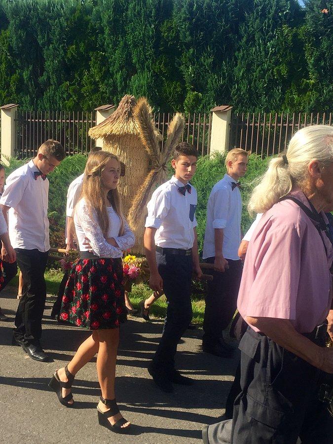 Dożynki Meszna Opacka