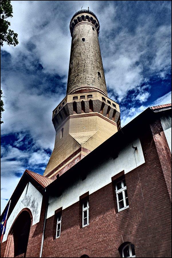 Latarnia morska w Świnoujściu z bliska