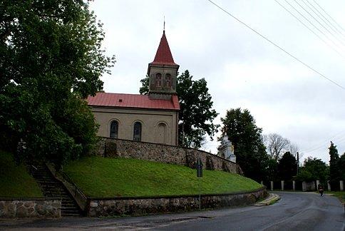 Wiewiec - Parafia św. Marcina