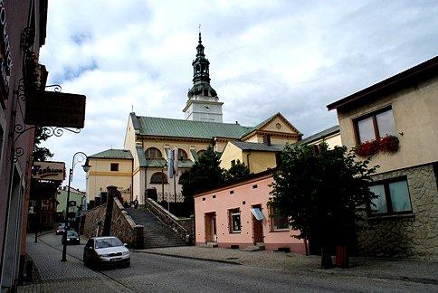 Kłobuck - parafia pw. NMP Fatimskiej, a także klasztor kanoników Laterańskich, Sanktuarium Maryjne XV - XVIIIw