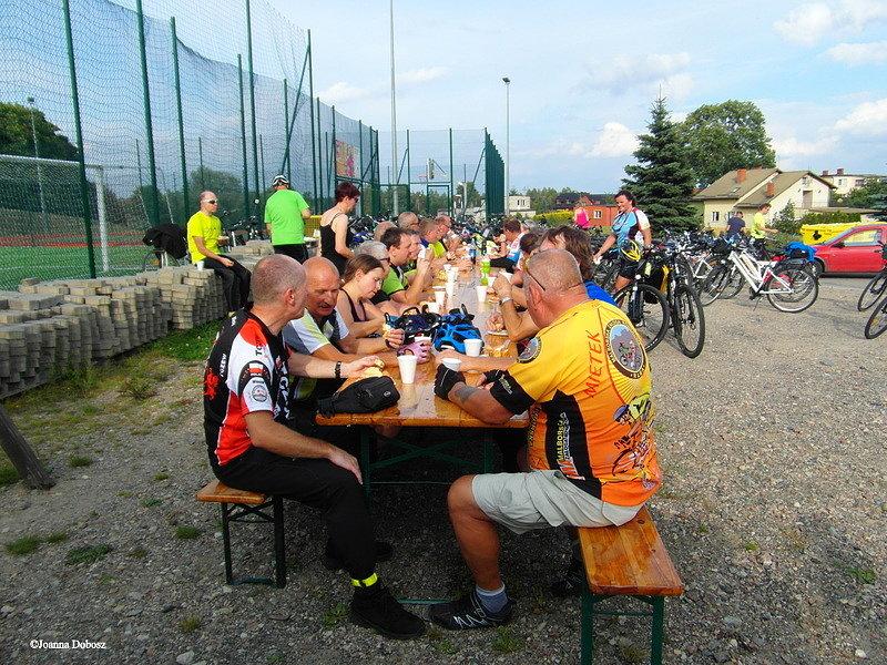 XIX Rajd Kociewsko - Borowiacki - teren szkoły w Borzechowie