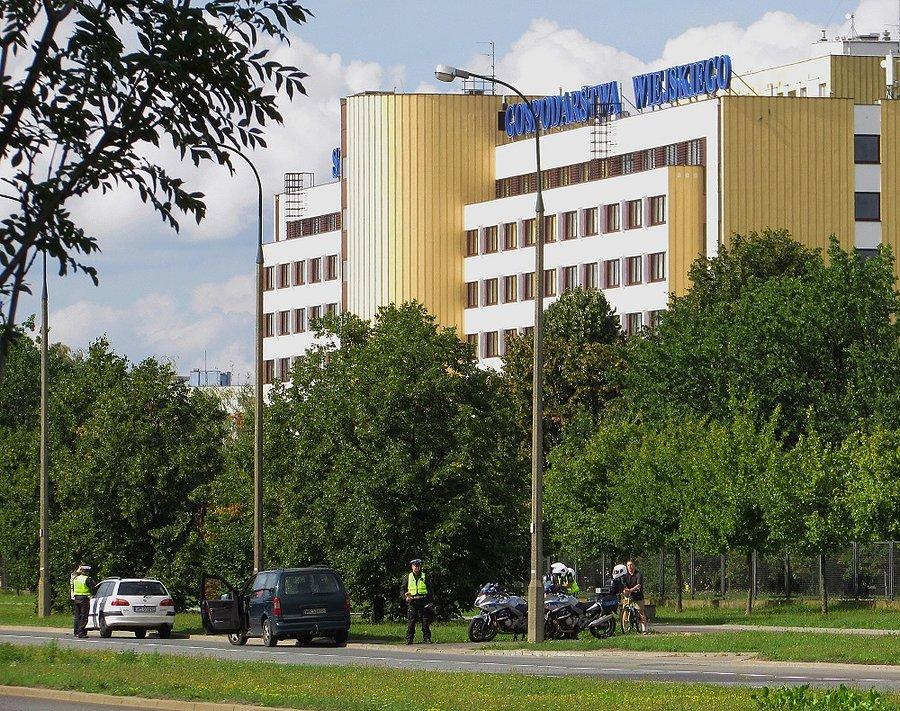Suszą przy SGGW