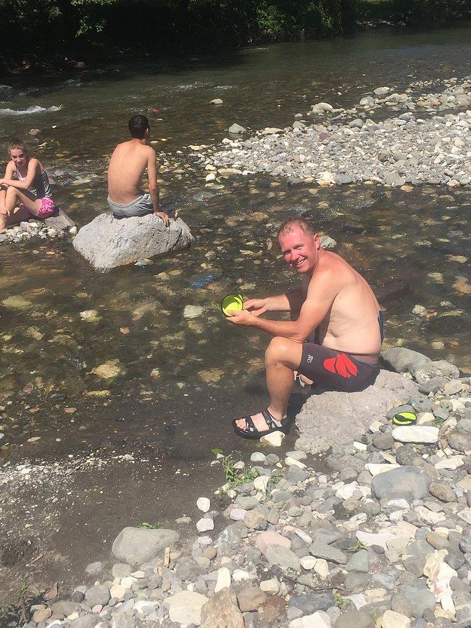 2 rzeki w jednym miejscu dwie temperatury wody jak w spa