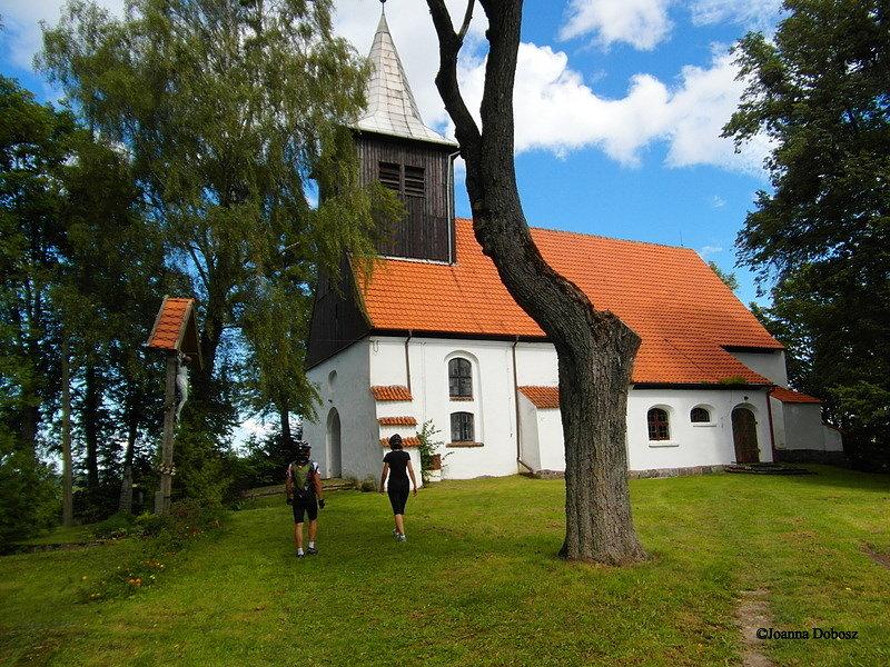 Kościół w Skowronach
