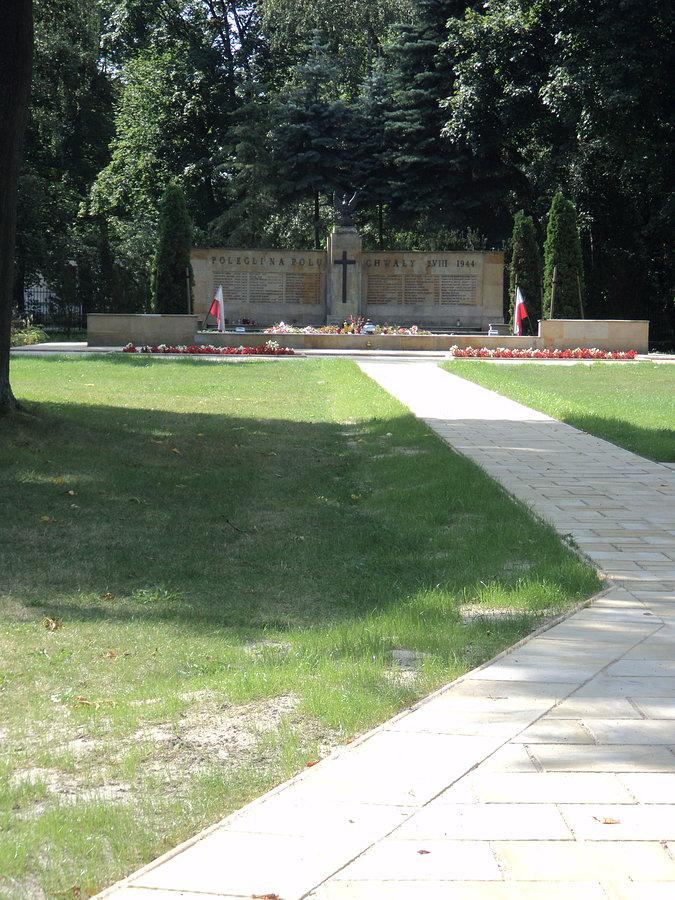 Wspólna mogiła Powstańców Warszawy. Tu leży wujek mojej koleżanki