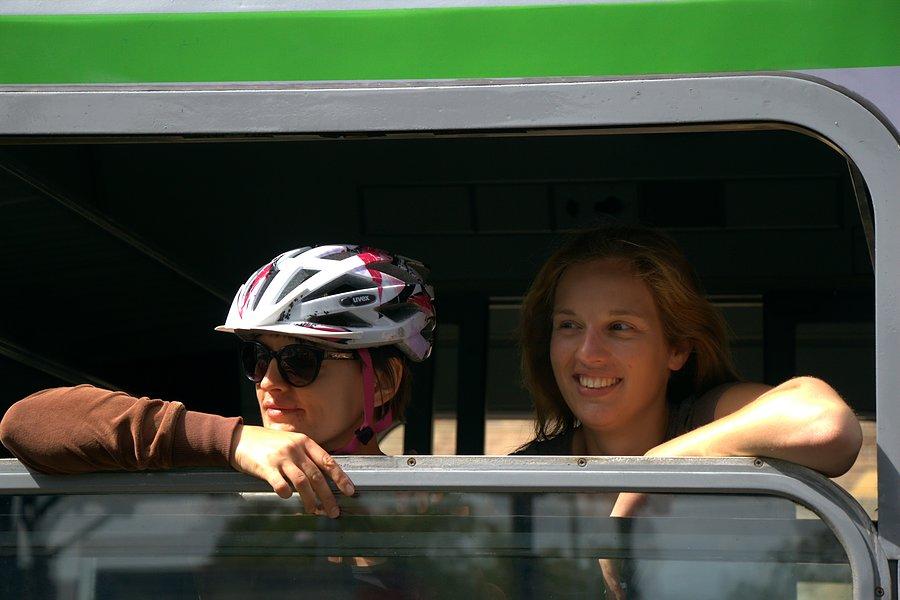 Natalia i Malwina już w pociągu