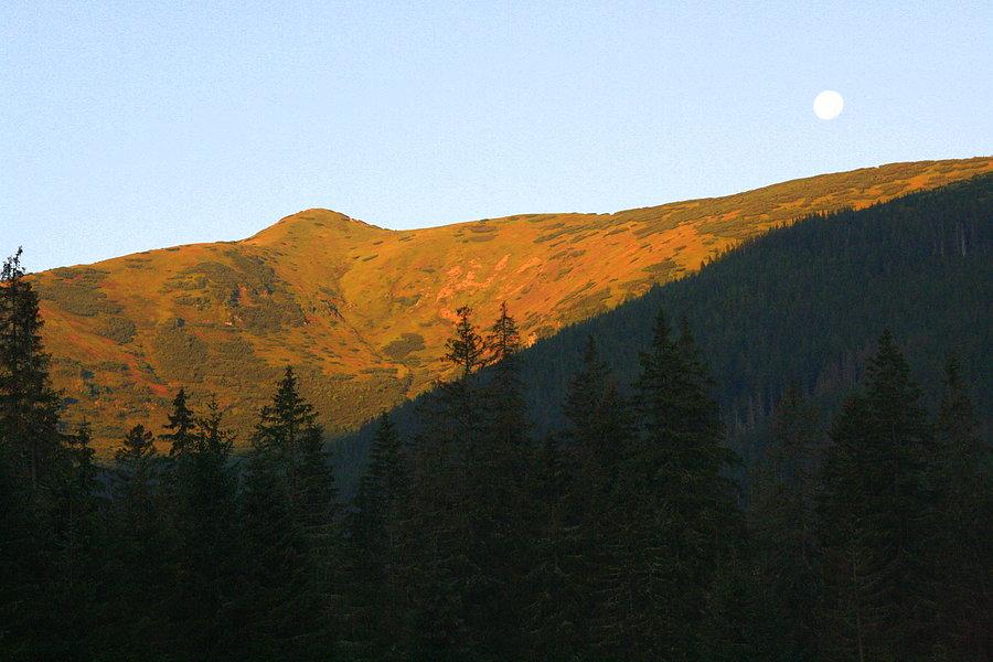 Księżyc nad Chochołowską