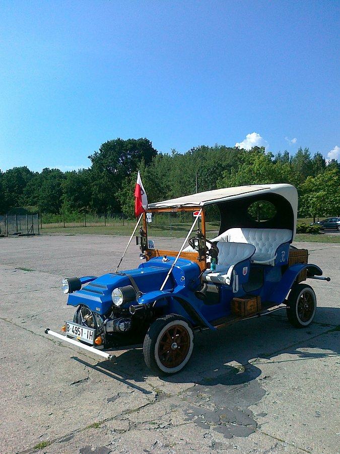 Prawdopodobnie to auto sasiada z bloku obok naszegoo